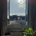 Les Angevines Apartment *